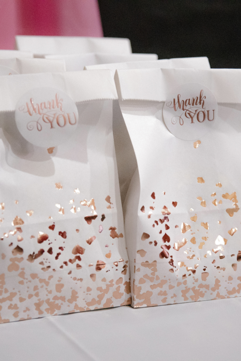 bridal shower gifts for guests