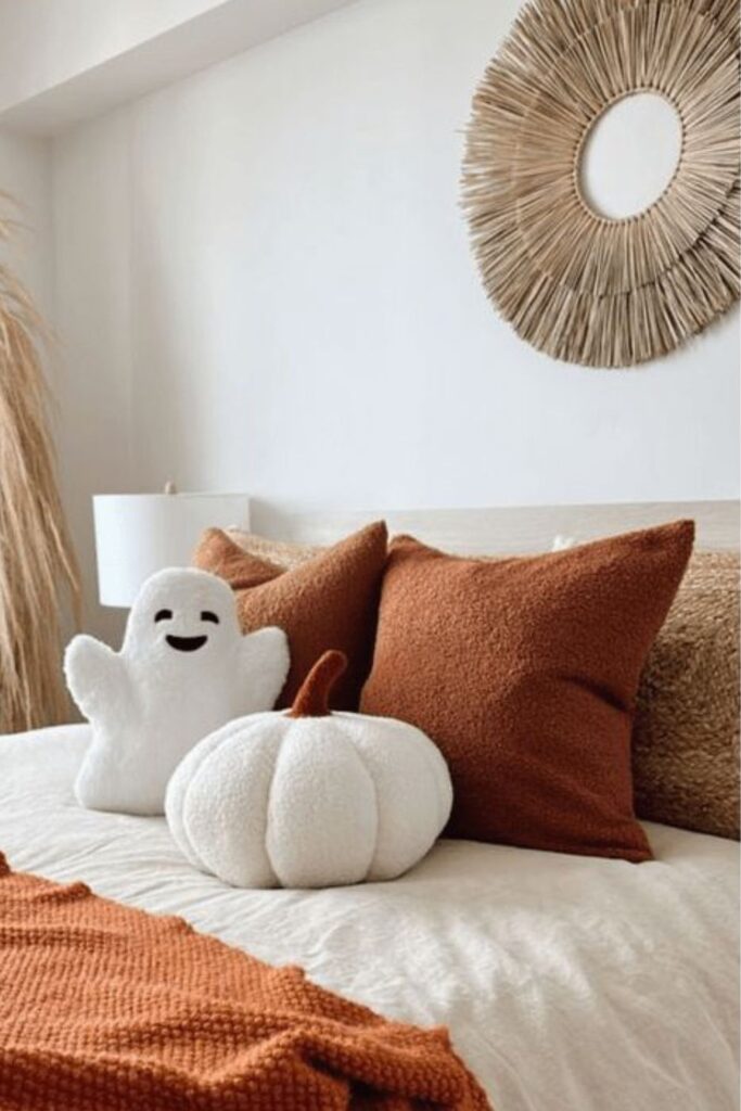 neutral fall decor