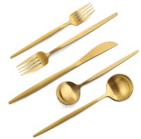 Gold silverware set