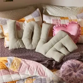 dorm room decor ideas