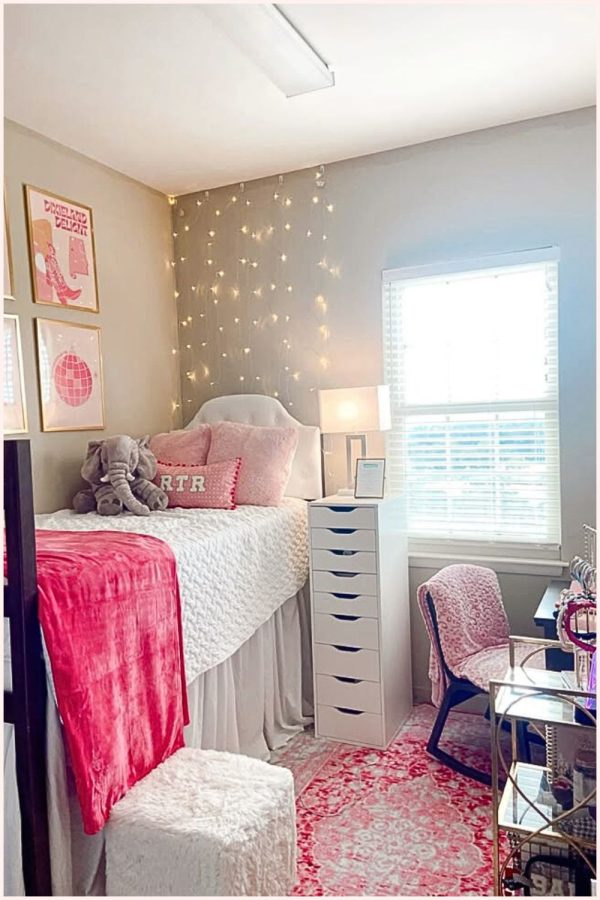 decorate your dorm room